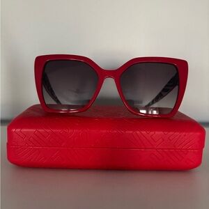 Love Moschino Red Cat-Eye Sunglasses with Gradient Lenses